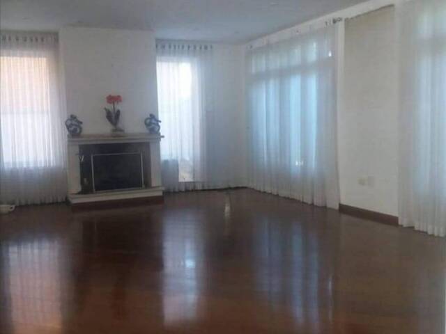 #6 - Casa para Locação em Santana de Parnaíba - SP - 3