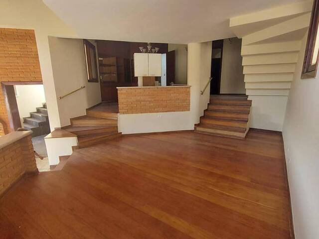 #7 - Casa para Locação em Santana de Parnaíba - SP - 2