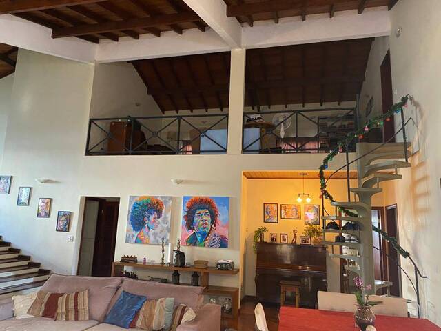 Casa para Venda em Santana de Parnaíba - 4
