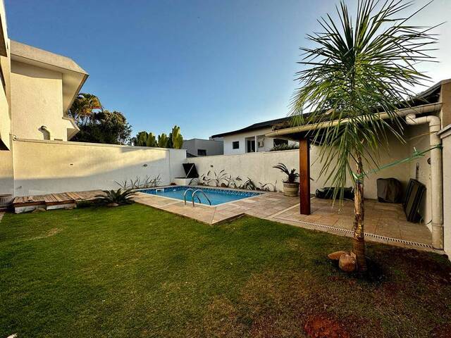 #20 - Casa para Venda em Santana de Parnaíba - SP - 2