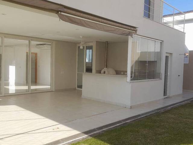 #23 - Casa para Venda em Santana de Parnaíba - SP - 1
