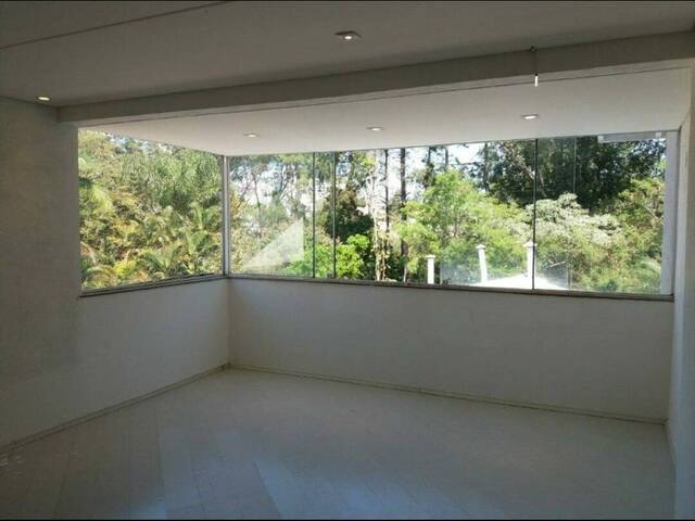 #51 - Casa para Locação em Santana de Parnaíba - SP
