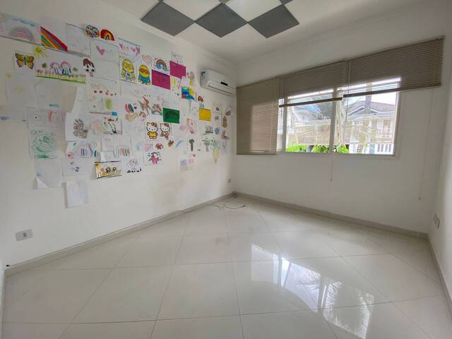 Casa para Locação em Santana de Parnaíba - 4