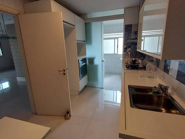 Apartamento para Venda em Santana de Parnaíba - 4