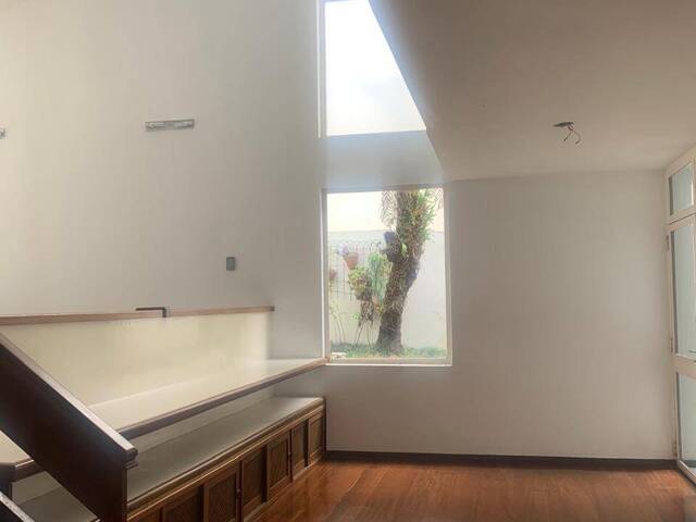 Casa para Locação em Santana de Parnaíba - 4