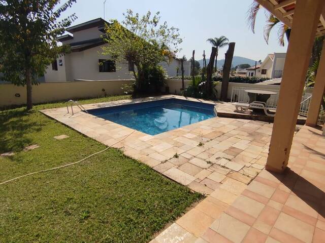 Casa para Venda em Santana de Parnaíba - 4