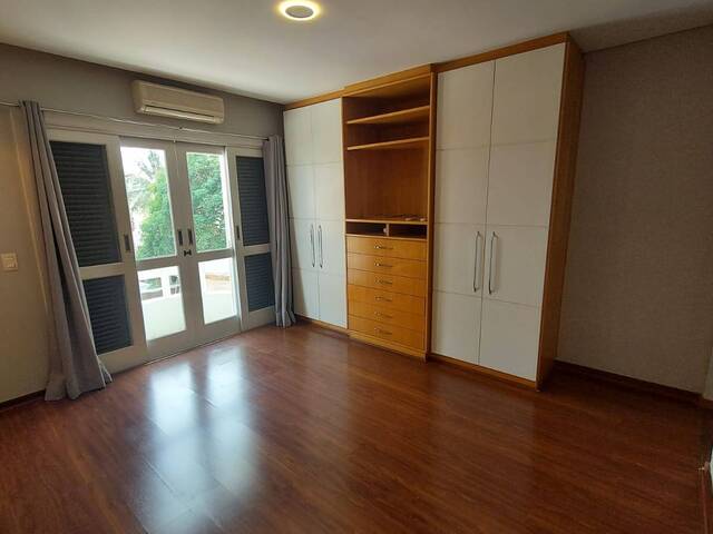 Casa para Locação em Santana de Parnaíba - 4