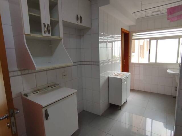 Apartamento para Venda em Santana de Parnaíba - 5