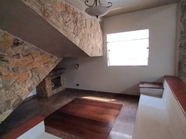 Casa para Locação em Santana de Parnaíba - 4