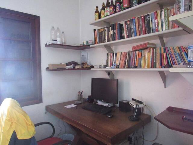 Casa para Venda em Santana de Parnaíba - 4