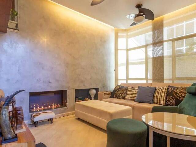 #138 - Casa para Venda em Santana de Parnaíba - SP