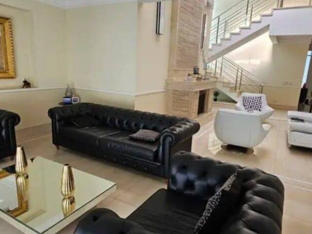 #144 - Casa para Venda em Santana de Parnaíba - SP - 1