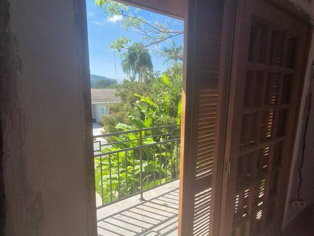 Casa para Venda em Santana de Parnaíba - 4