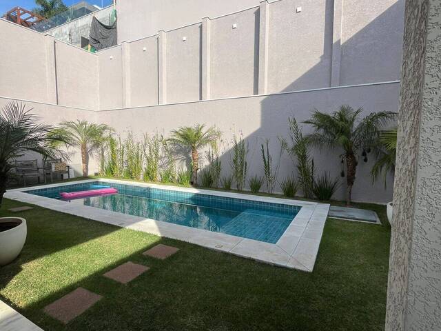 #154 - Casa para Venda em Santana de Parnaíba - SP - 1