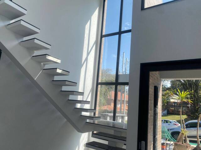 #155 - Casa para Venda em Santana de Parnaíba - SP - 1