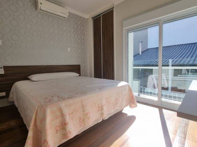 #156 - Casa para Locação em Santana de Parnaíba - SP - 2