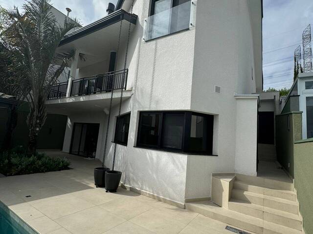 #159 - Casa para Venda em Santana de Parnaíba - SP