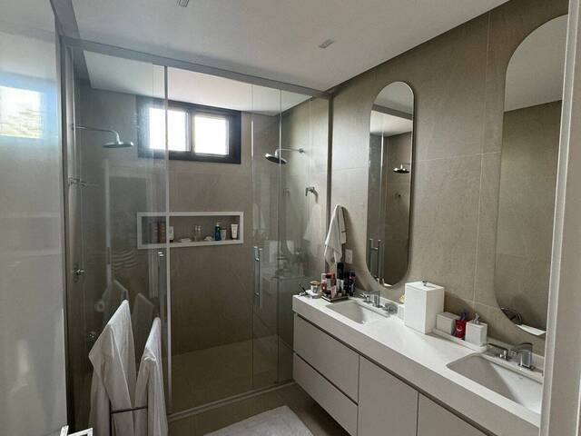 #159 - Casa para Venda em Santana de Parnaíba - SP