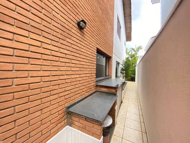 Casa para Venda em Santana de Parnaíba - 4