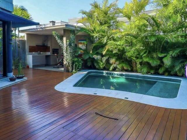 Casa para Venda em Santana de Parnaíba - 4