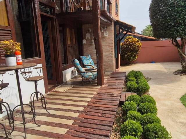 Casa para Venda em Santana de Parnaíba - 5