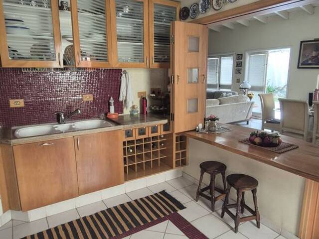 #172 - Casa para Venda em Santana de Parnaíba - SP - 1