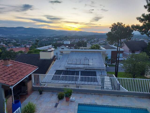 #180 - Casa para Venda em Santana de Parnaíba - SP