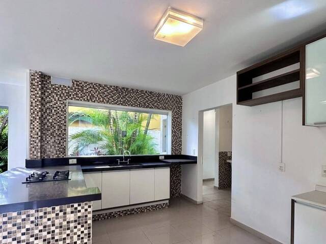 Casa para Venda em Barueri - 4