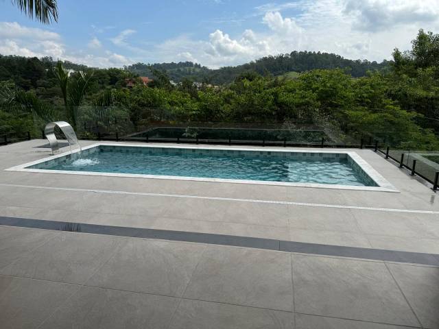 #185 - Casa para Venda em Santana de Parnaíba - SP - 2