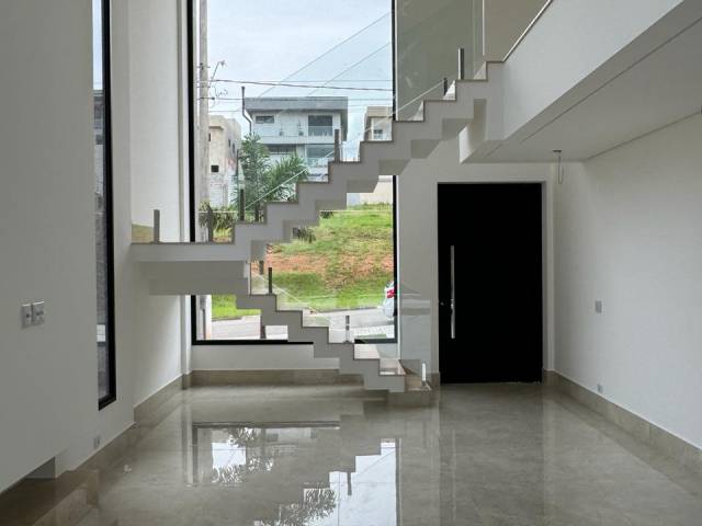 Casa para Venda em Santana de Parnaíba - 4