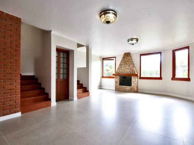 #190 - Casa para Venda em Santana de Parnaíba - SP