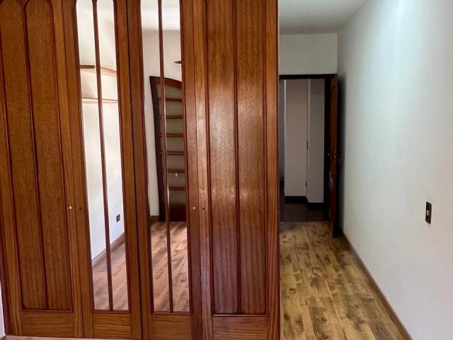 Casa para Locação em Santana de Parnaíba - 5