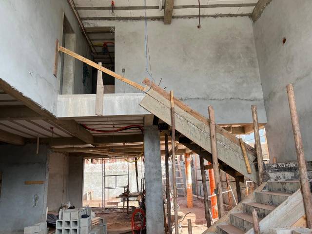 #194 - Casa para Venda em Santana de Parnaíba - SP - 3