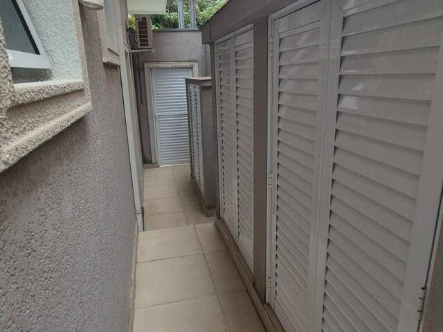 #198 - Casa para Venda em Santana de Parnaíba - SP - 1