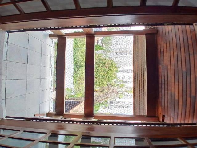 Casa para Venda em Santana de Parnaíba - 2