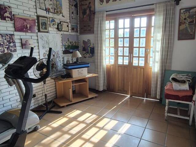 Casa para Venda em Santana de Parnaíba - 3